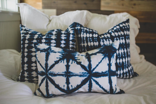 Indigo Shibori Linen Pillow Cover, 16 x 24
